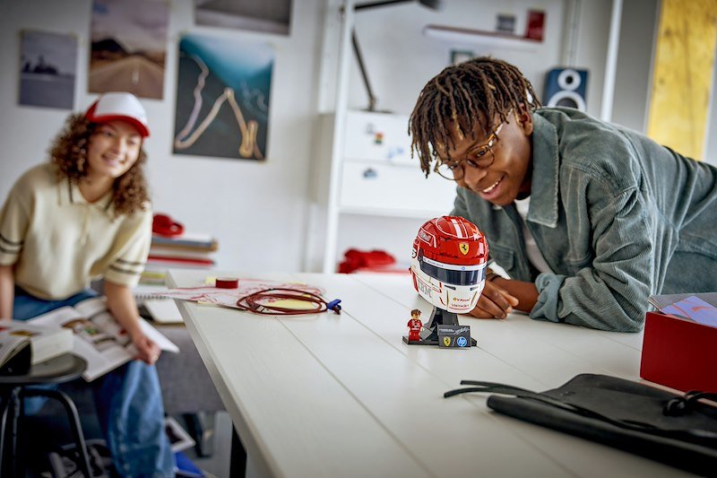 Costruzioni Lego Casco Di Charles Leclerc Scuderia Ferrari Hp - 4