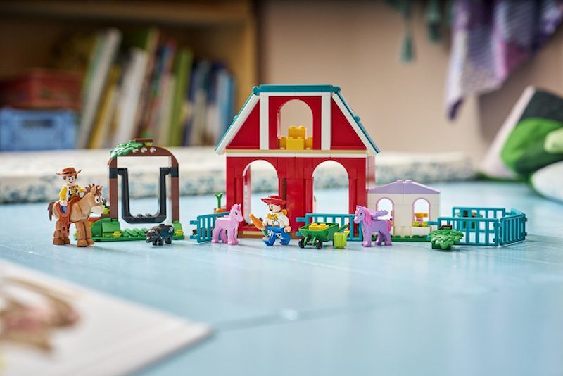 Lego® Il ranch dei cavalli di Blaze 43304