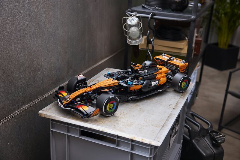Lego® Technic Auto McLaren MCL39 F1® 42228