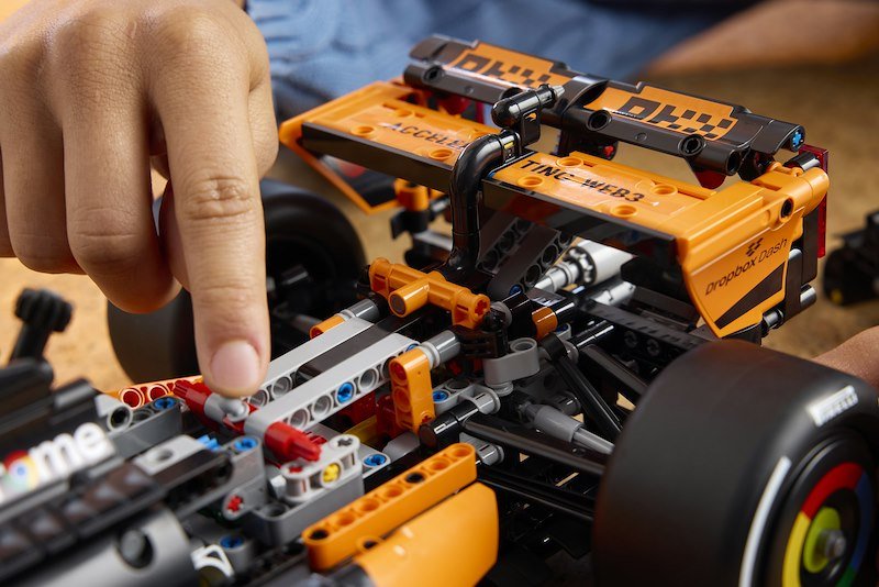 Lego® Technic Auto McLaren MCL39 F1® 42228