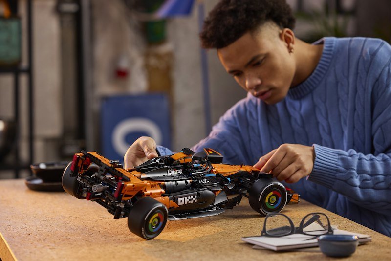 Lego® Technic Auto McLaren MCL39 F1® 42228