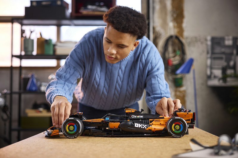 Lego® Technic Auto McLaren MCL39 F1® 42228