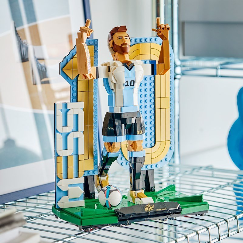 Lego Lionel Messi – Leggenda del calcio 43015