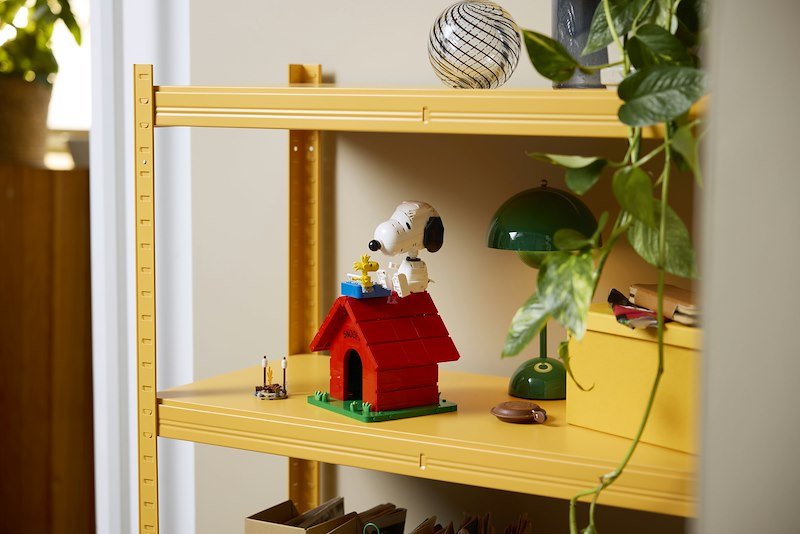 Lego® Peanuts: la cuccia di Snoopy 21368