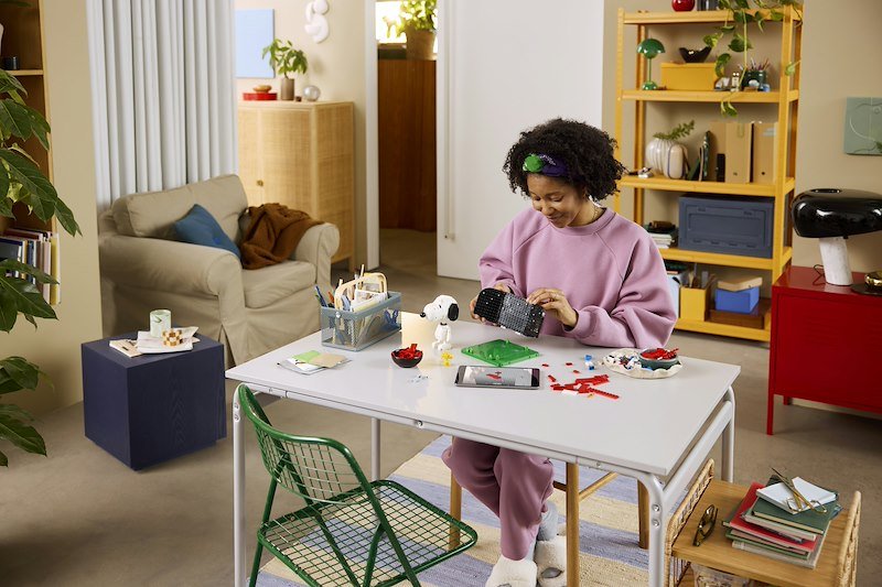 Lego® Peanuts: la cuccia di Snoopy 21368
