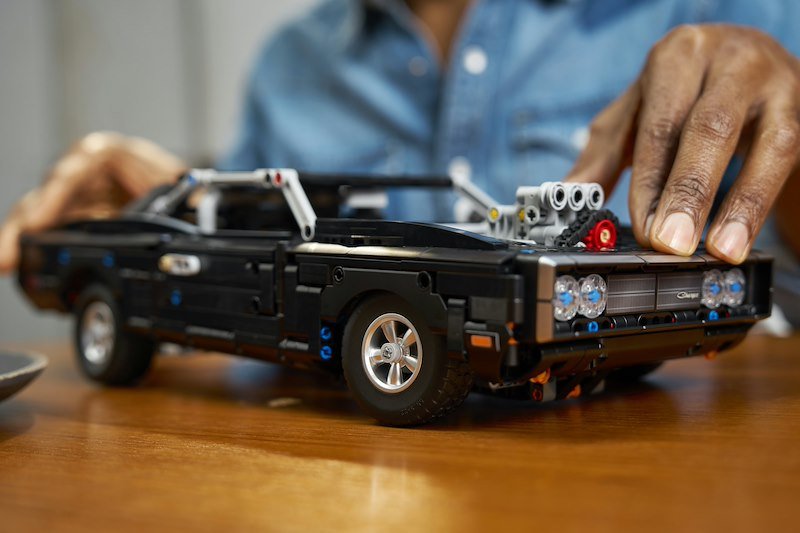Lego® Technic Auto Dodge Charger R/T Fast and Furious 42231