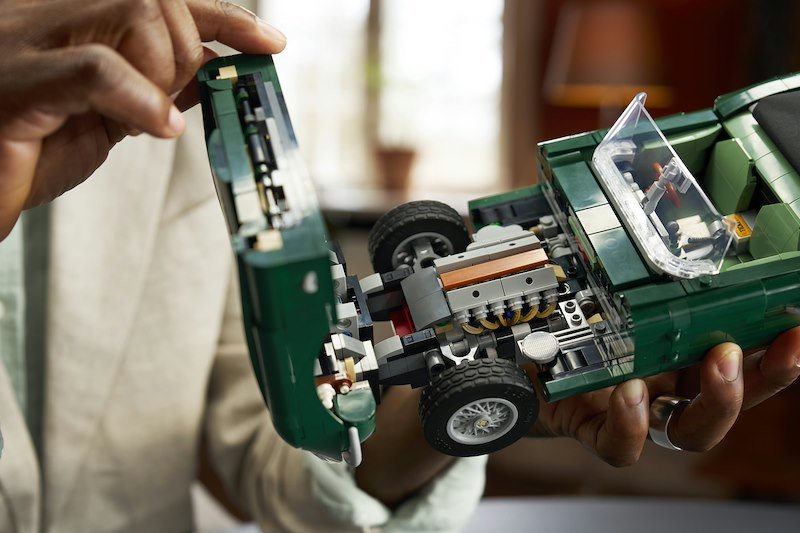 Lego® Icons Jaguar E-Type 11381
