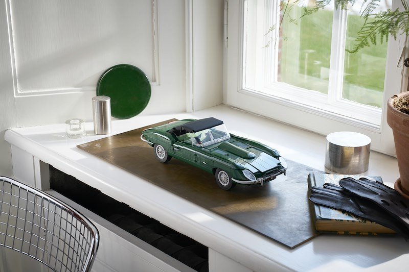 Lego® Icons Jaguar E-Type 11381