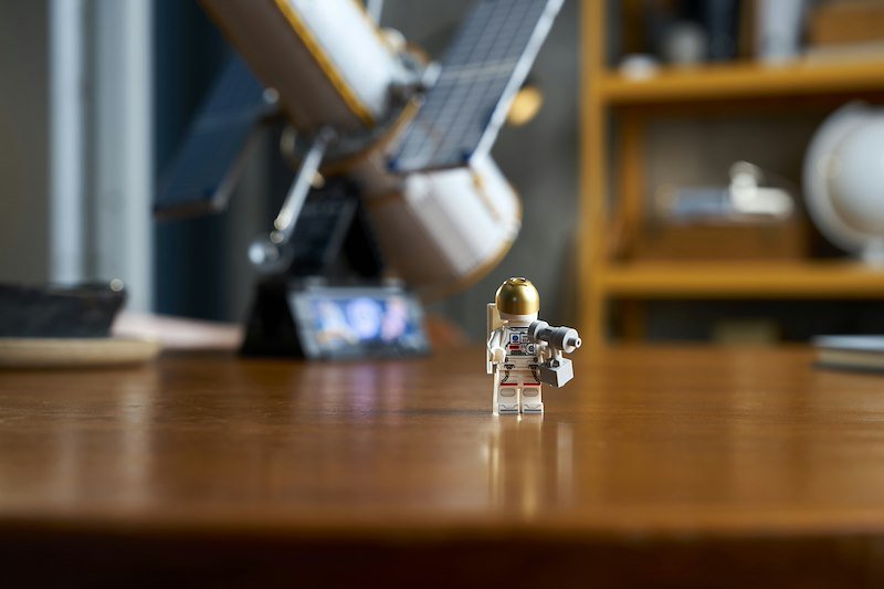 Lego® Icons Telescopio spaziale Hubble 11382