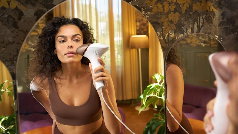 Philips Lumea Prestige BRI945/00 epilatore a luce pulsata