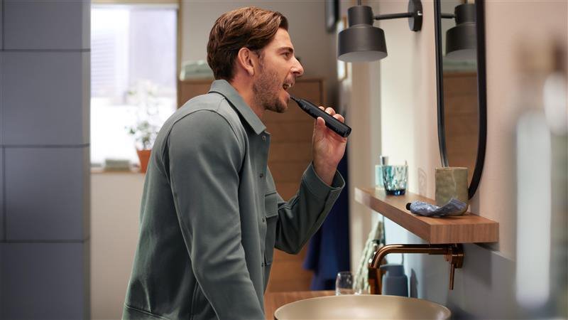 Philips Spazzolino Elettrico Sonicare 5300 HX7101/02 Nero