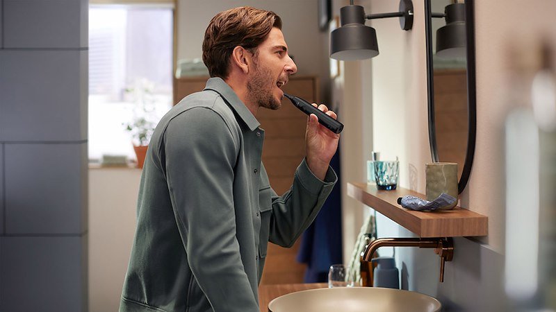 Philips Spazzolino Elettrico Sonicare 5300 HX7101/02 Nero