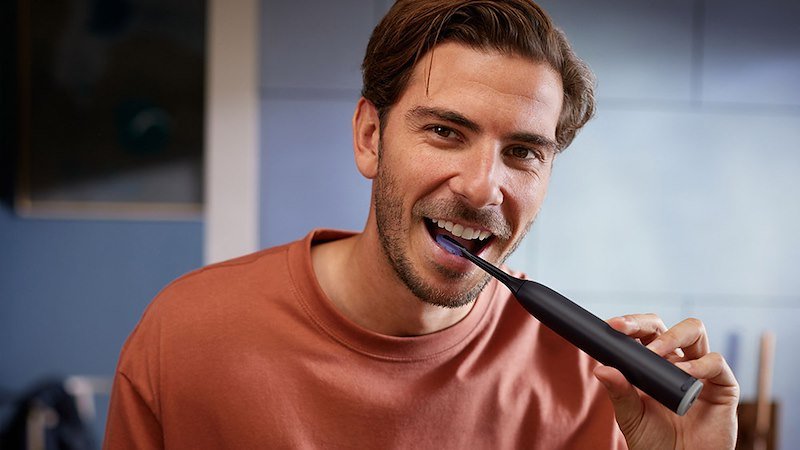 Philips Spazzolino Elettrico Sonicare 7100 Hx7421/01 Nero