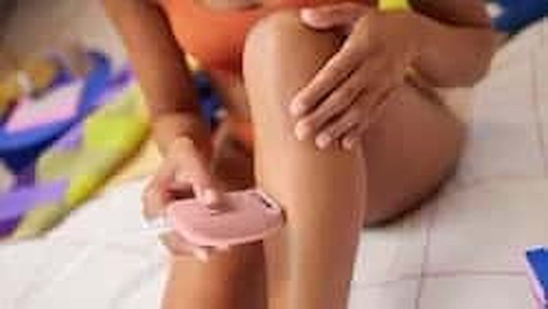 Philips Epilatore SERIE 2000 BRE227/00 rosa