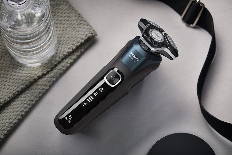 Philips Rasoio Elettrico SHAVER serie 5000 S5889/11