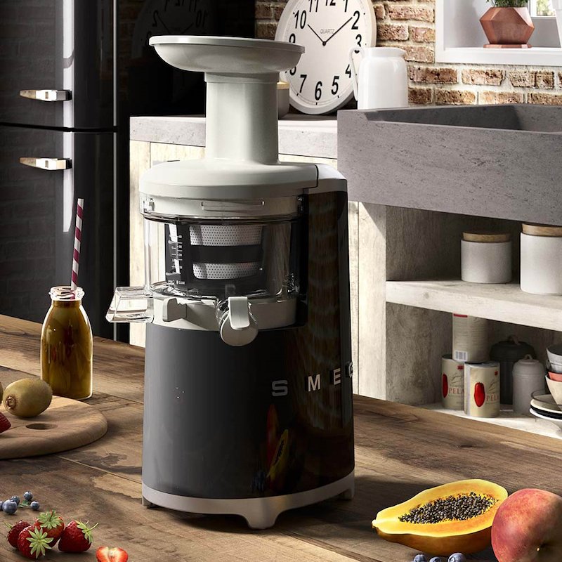 Smeg Estrattore di Succo SJF01BLEU Nero