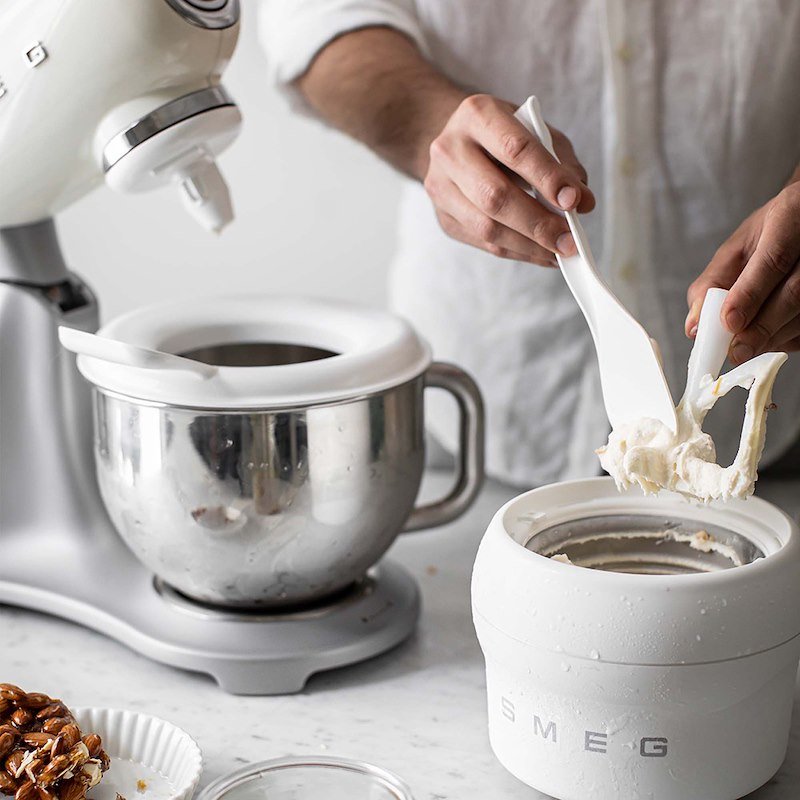 Smeg Impastatrice Smf04creu Standard 50's Style Panna