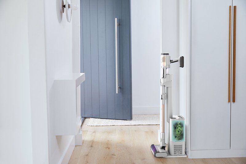 Shark Ninja Aspirapolvere senza filo Detect Pro con autosvuotamento bianco/rosa