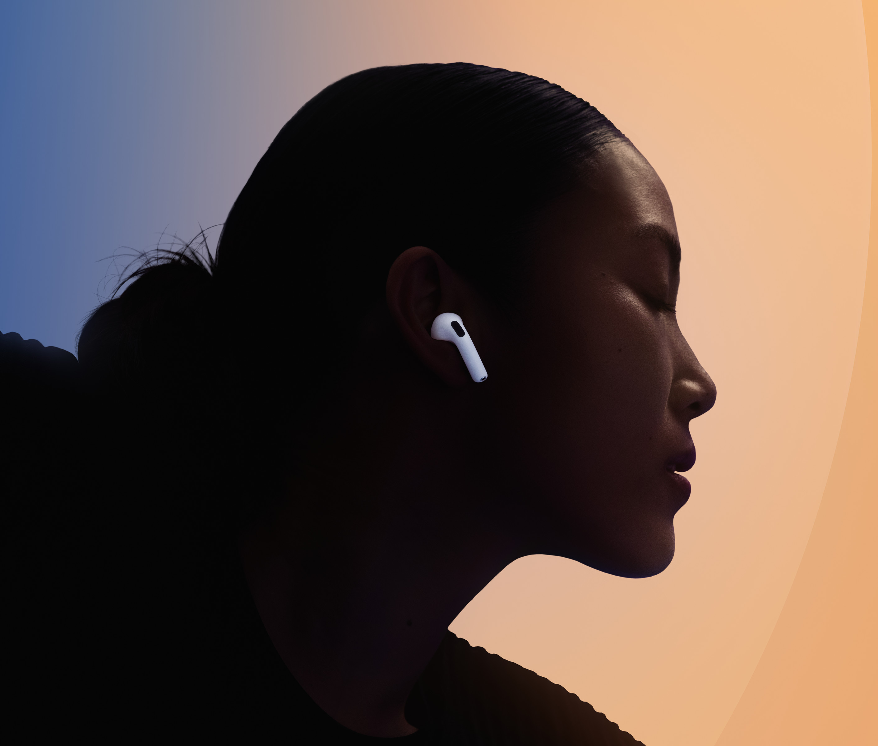 AirPods 5 con custodia di ricarica wireless