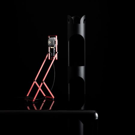 Artemide - Sintesi Rosso Lampada da Tavolo