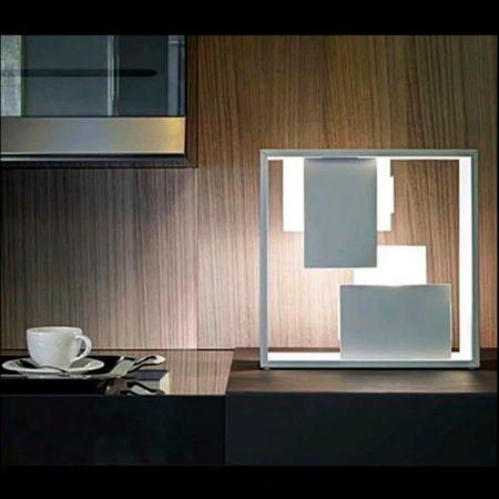 Artemide - Fato Bianco Lampadata da Tavolo o da Parete