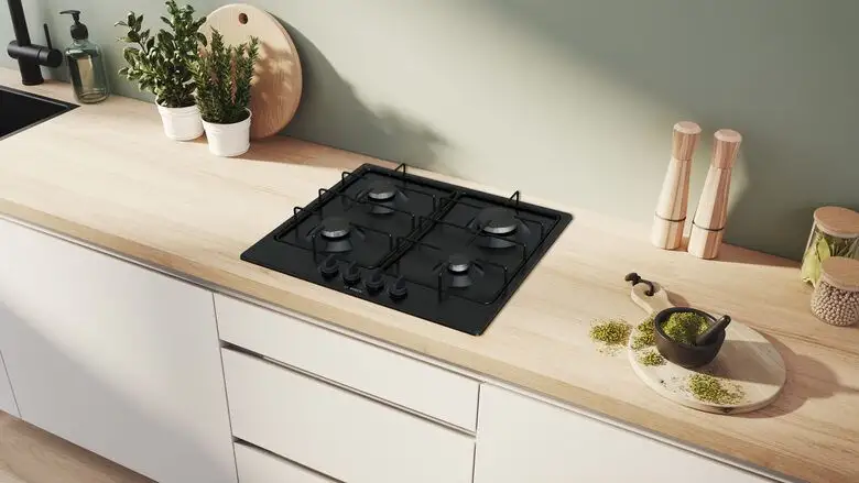 Bosch Piano Cottura a Gas con griglie Serie 4 Pgp6b6k80 Nero