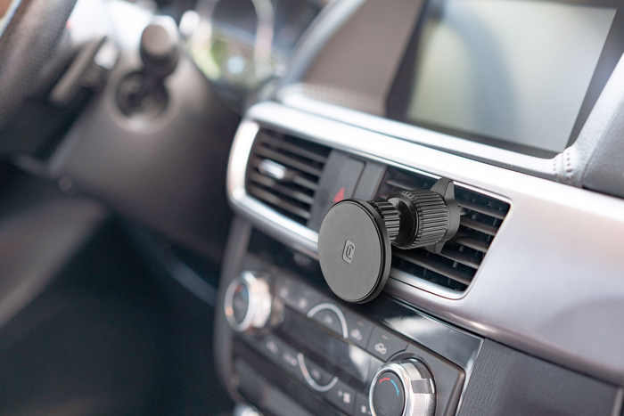 Cellularline Supporto auto per smartphone Magsafe Nero