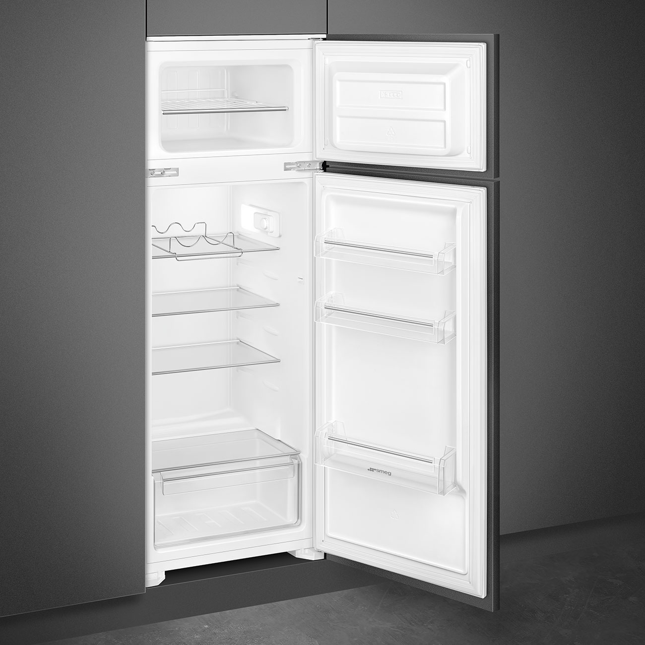 Smeg Frigorifero Combinato ad Incasso D8150e
