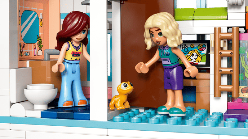 Lego® Friends Casa della famiglia di Liann 42687